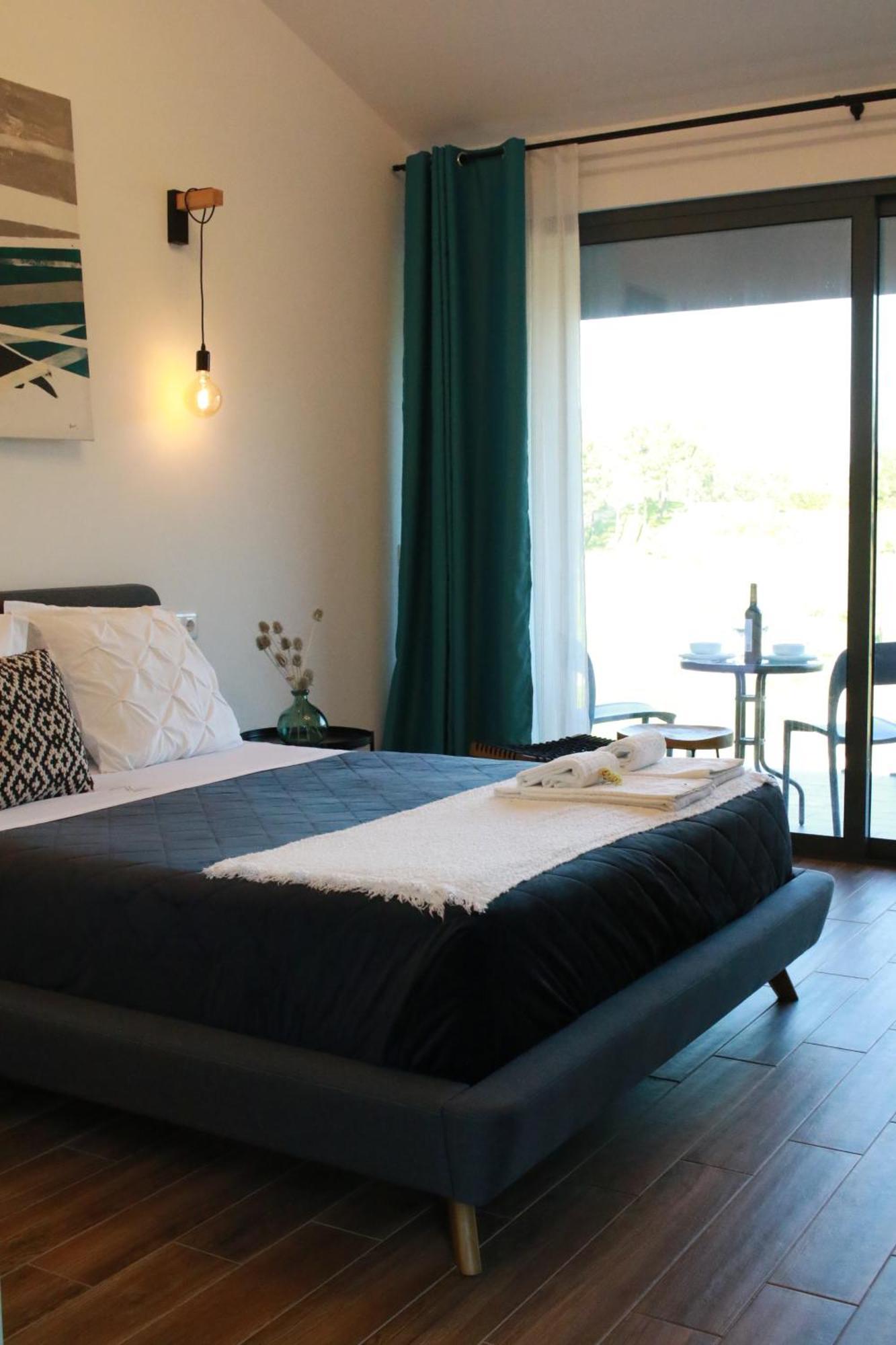 Zambujal Suites Sesimbra Exterior photo